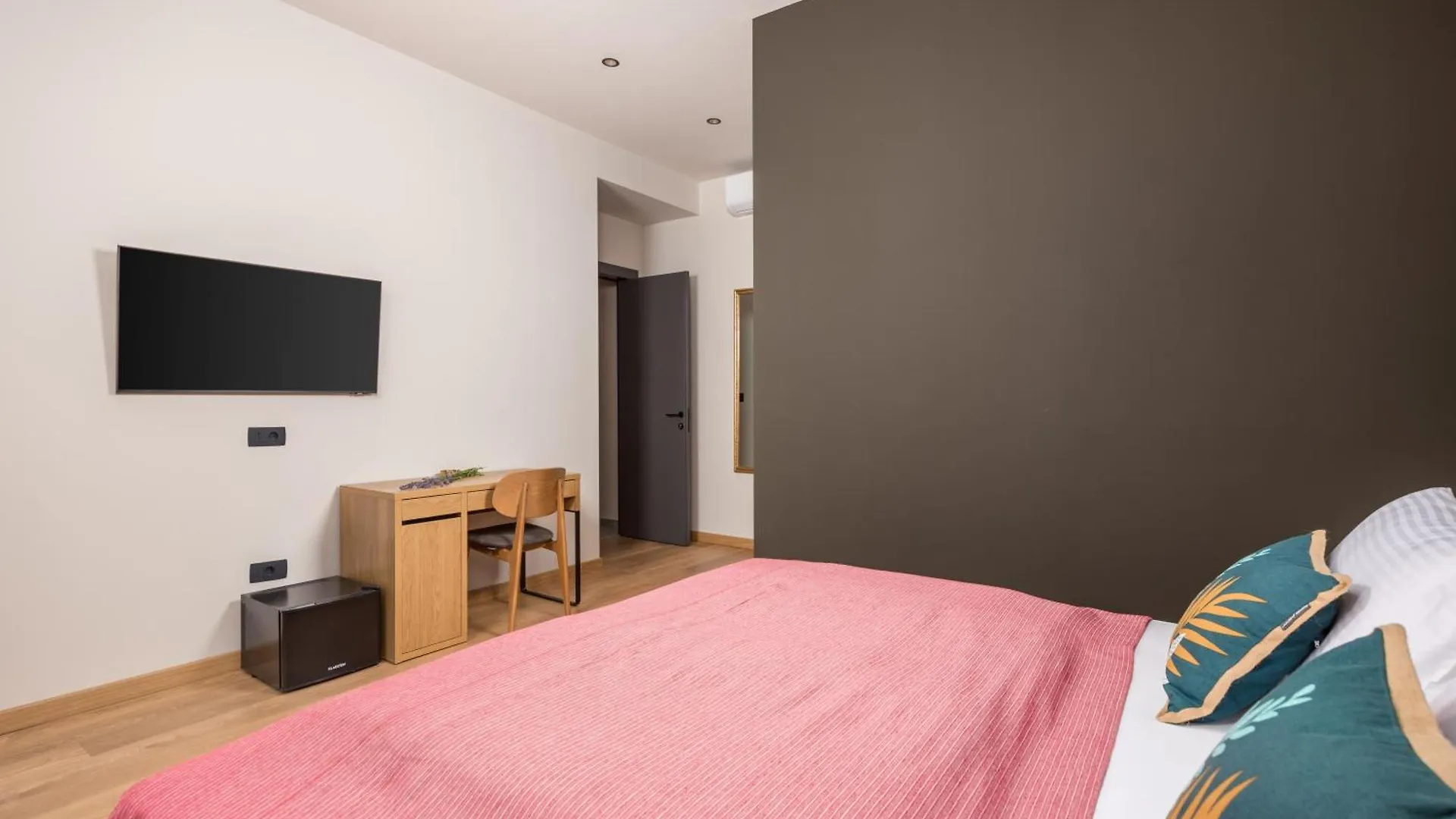 Perunika Bed & Breakfast Mošćenička Draga